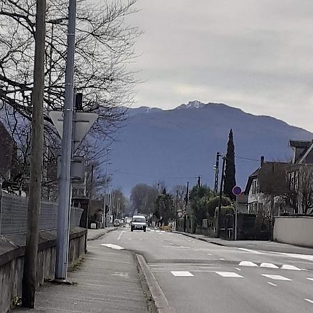 Appartement Spacieux Et Lumineux Oloron-Sainte-Marie Esterno foto