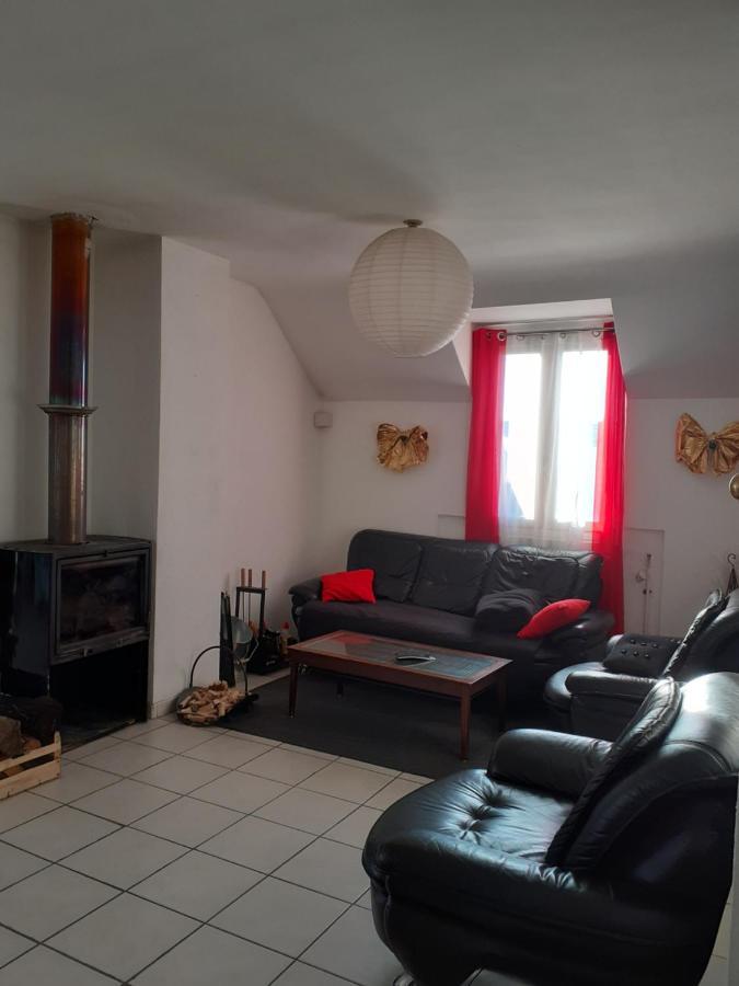 Appartement Spacieux Et Lumineux Oloron-Sainte-Marie Esterno foto